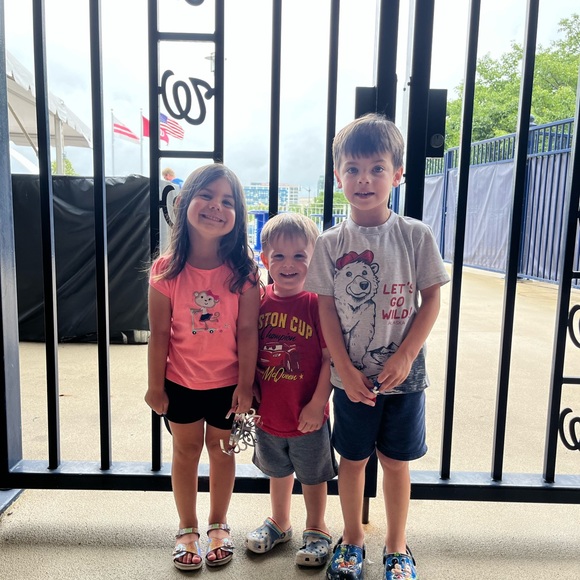 Meet your Posher, Dawn - Picture 8 of 16